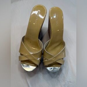 Jimmy Choo Womens Peep Toe Cork Wedge Sandals Beige Patent Leather Sz 40